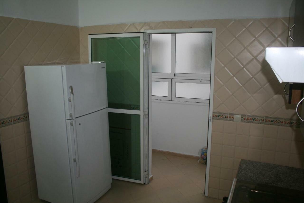 Appartement De Mustapha Лараш Екстериор снимка